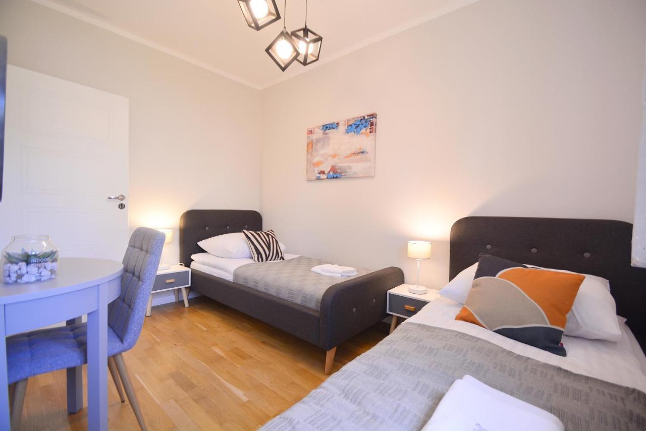 Sunset Apartments - Kapitanska - Plaza 500M Свиноуйсьце Экстерьер фото