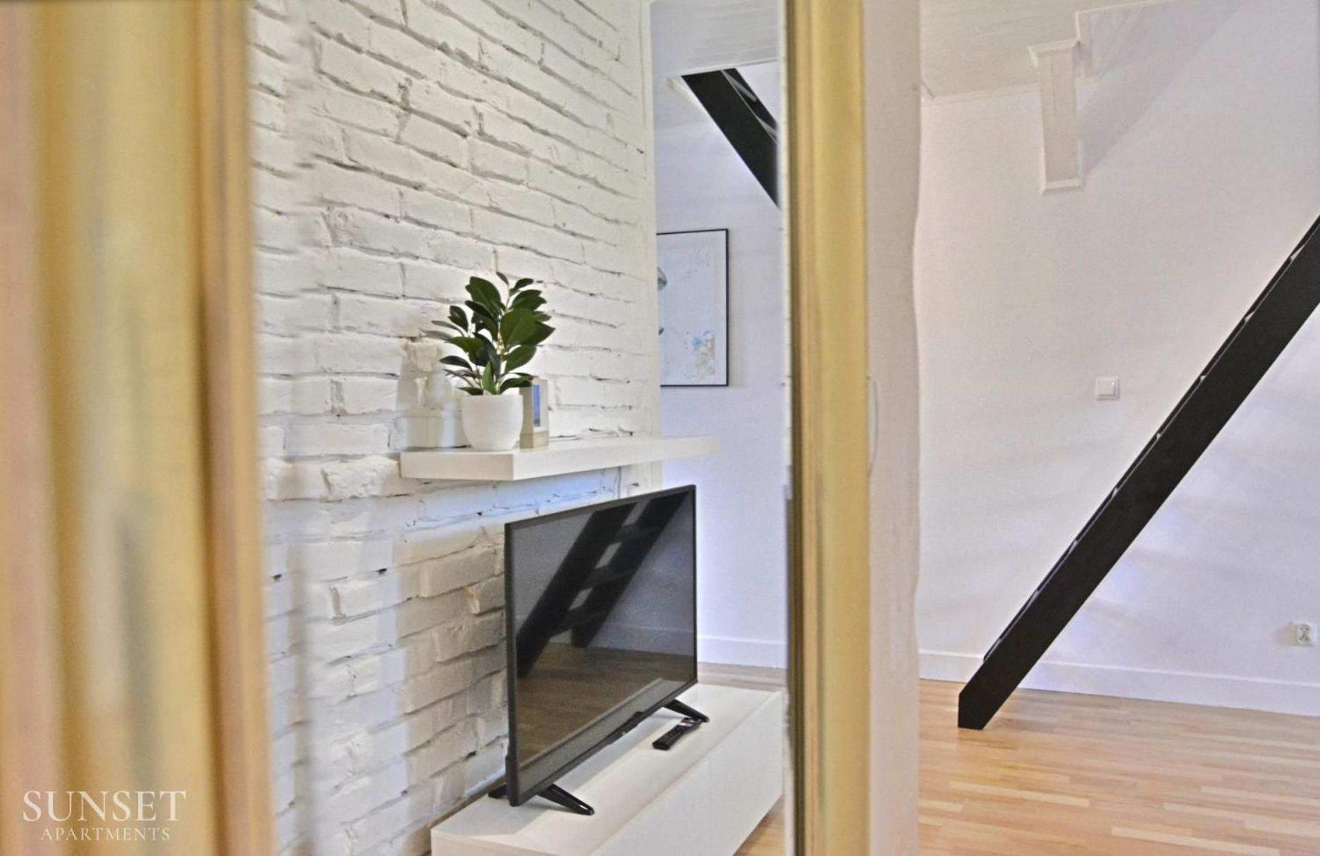 Sunset Apartments - Kapitanska - Plaza 500M Свиноуйсьце Экстерьер фото
